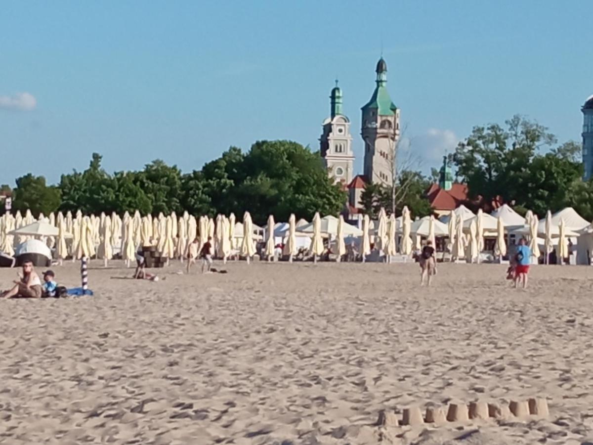 Iwona Hostel - Budget Rooms With Private Bathrooms Sopot Exteriör bild