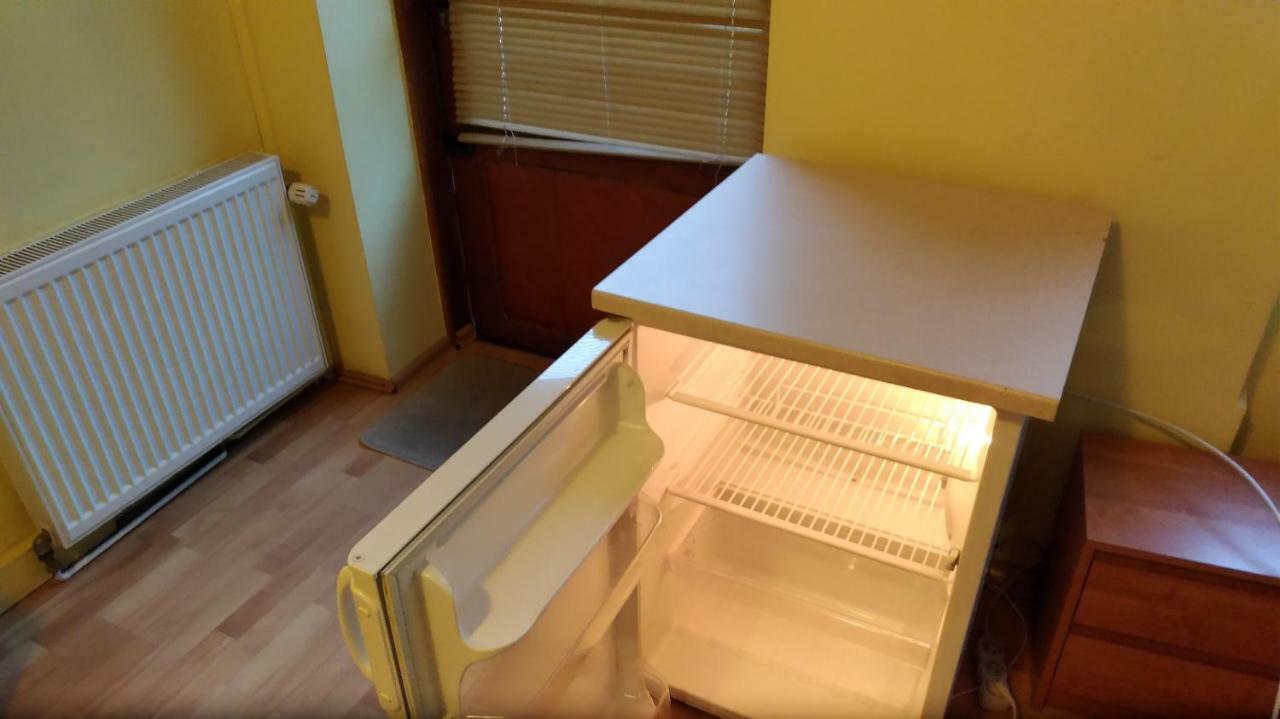 Iwona Hostel - Budget Rooms With Private Bathrooms Sopot Exteriör bild