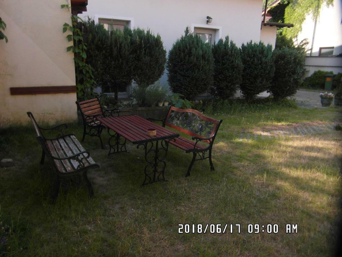 Iwona Hostel - Budget Rooms With Private Bathrooms Sopot Exteriör bild