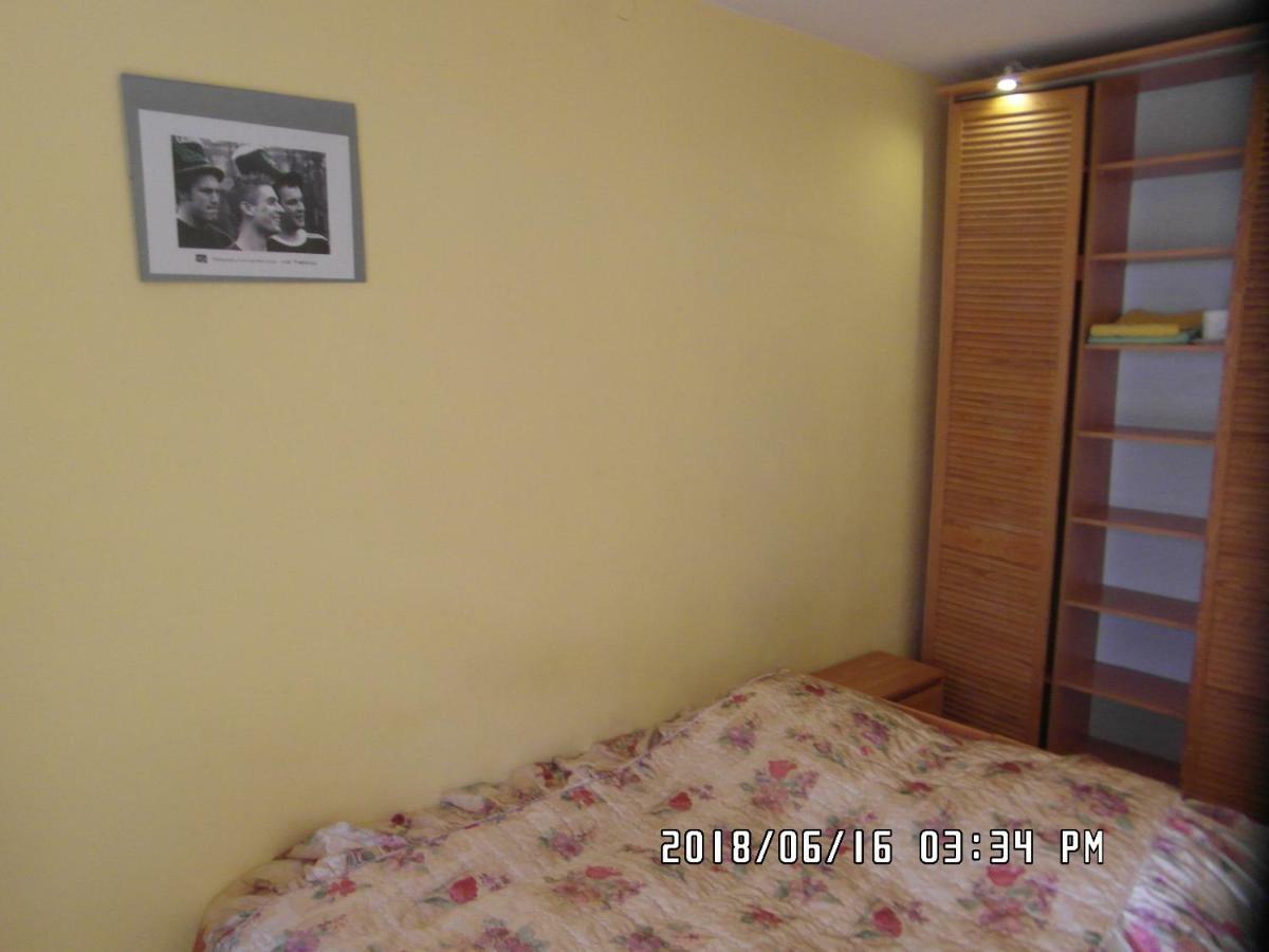 Iwona Hostel - Budget Rooms With Private Bathrooms Sopot Exteriör bild